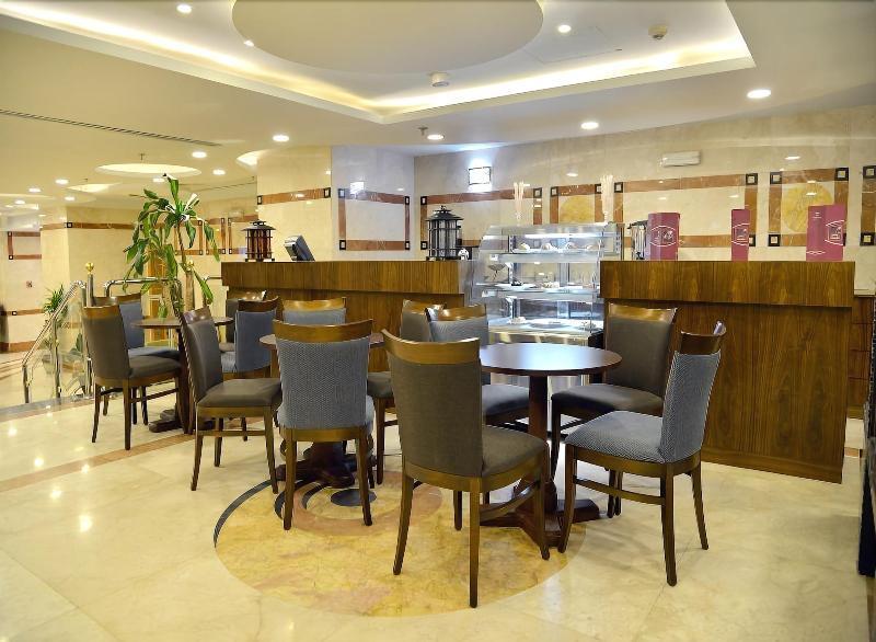 אל-מדינה Nozol Royal Inn Hotel מראה חיצוני תמונה