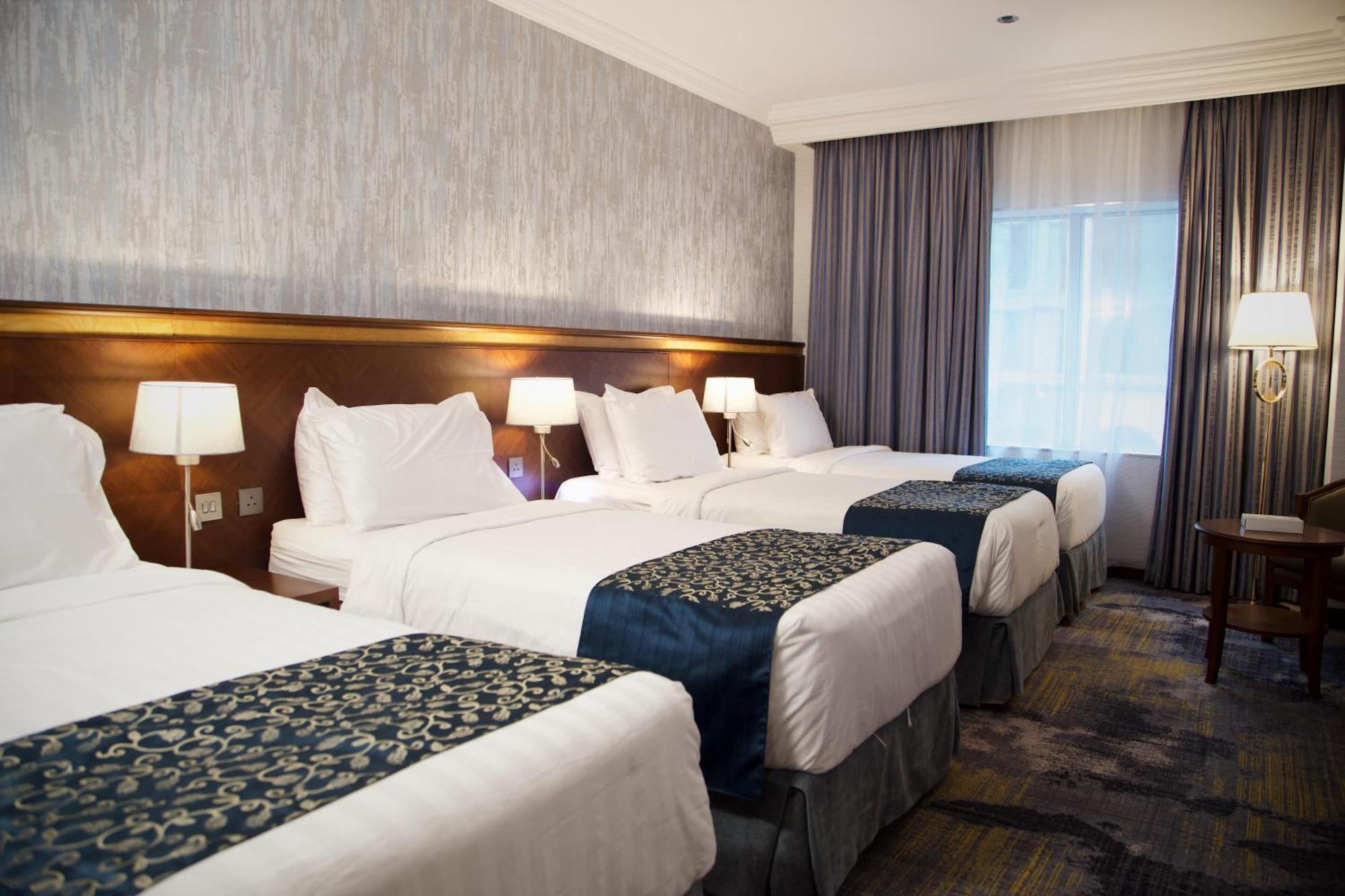 אל-מדינה Nozol Royal Inn Hotel מראה חיצוני תמונה